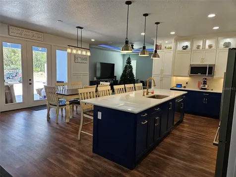 290 Redwood Avenue Orange City FL 32763