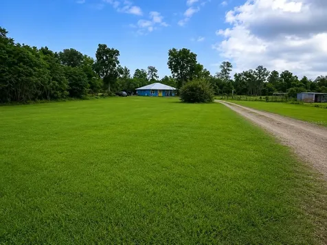 290 Redwood Avenue Orange City FL 32763