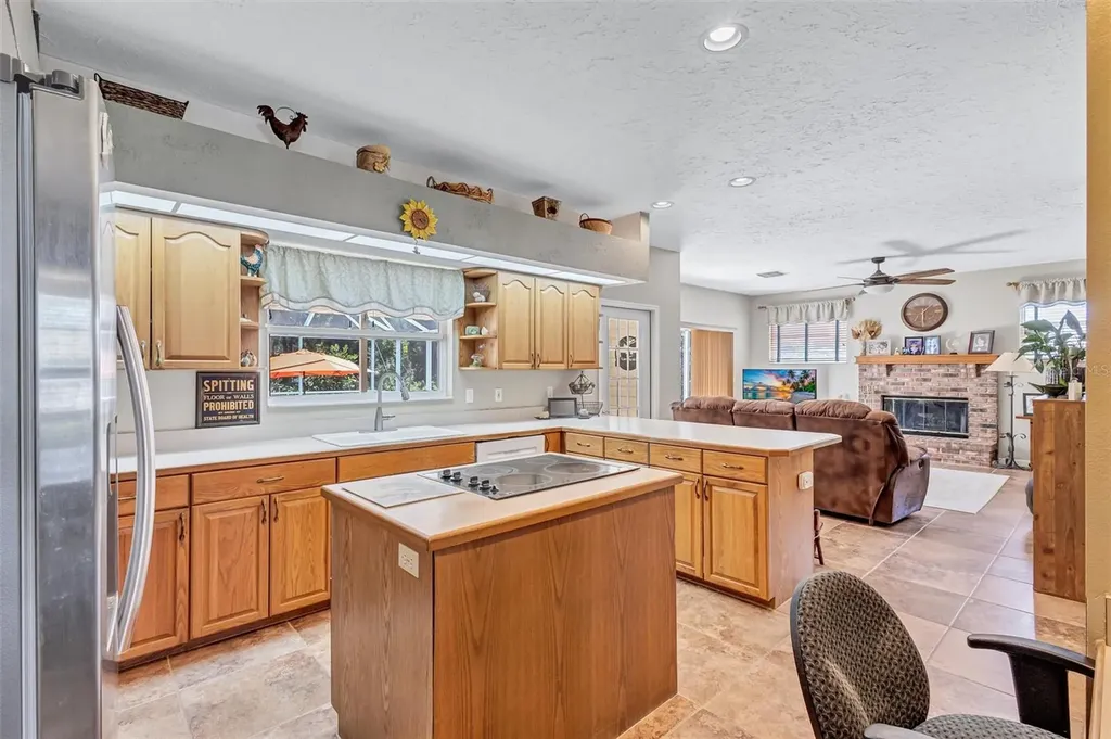 403 131st Street E Bradenton FL 34212