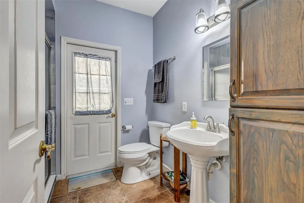 403 131st Street E Bradenton FL 34212