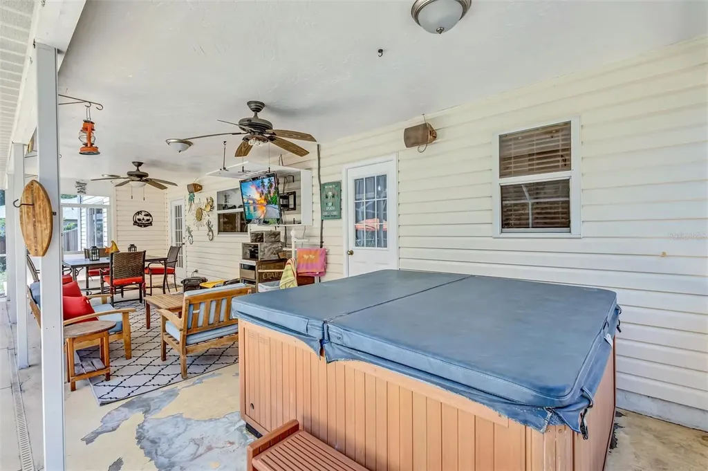 403 131st Street E Bradenton FL 34212