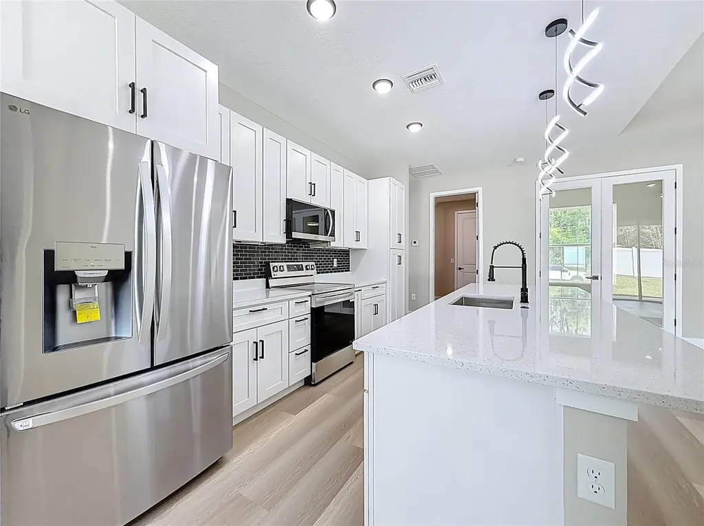 10970 N Dragonis Drive Citrus Springs FL 34433