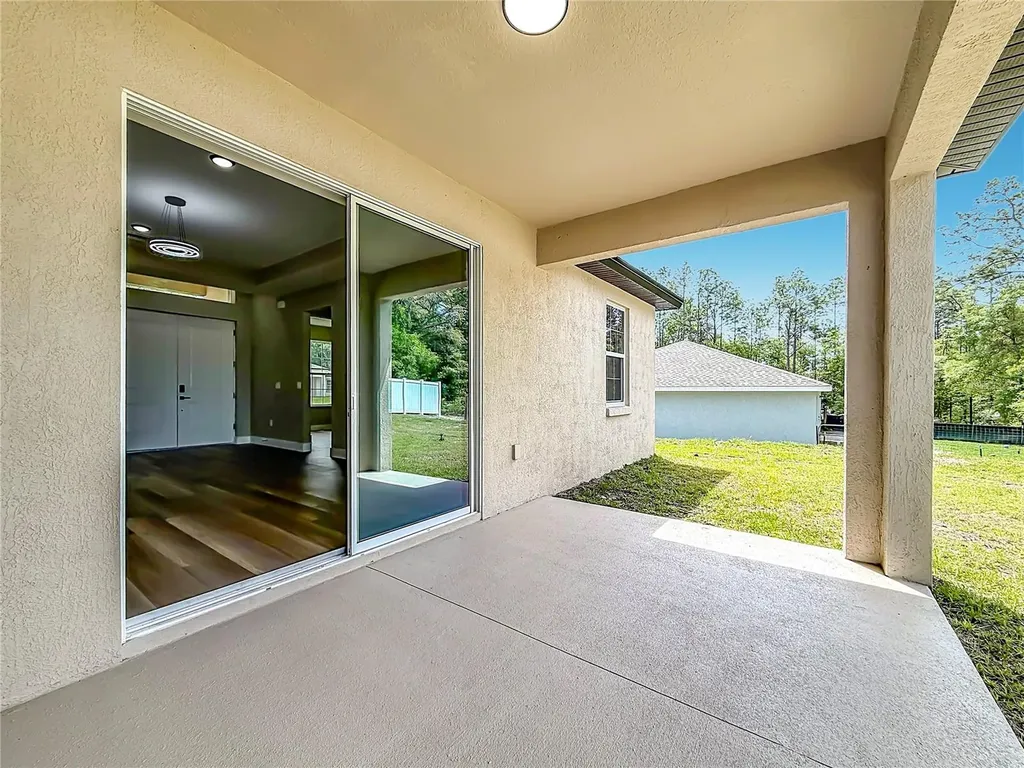 10970 N Dragonis Drive Citrus Springs FL 34433