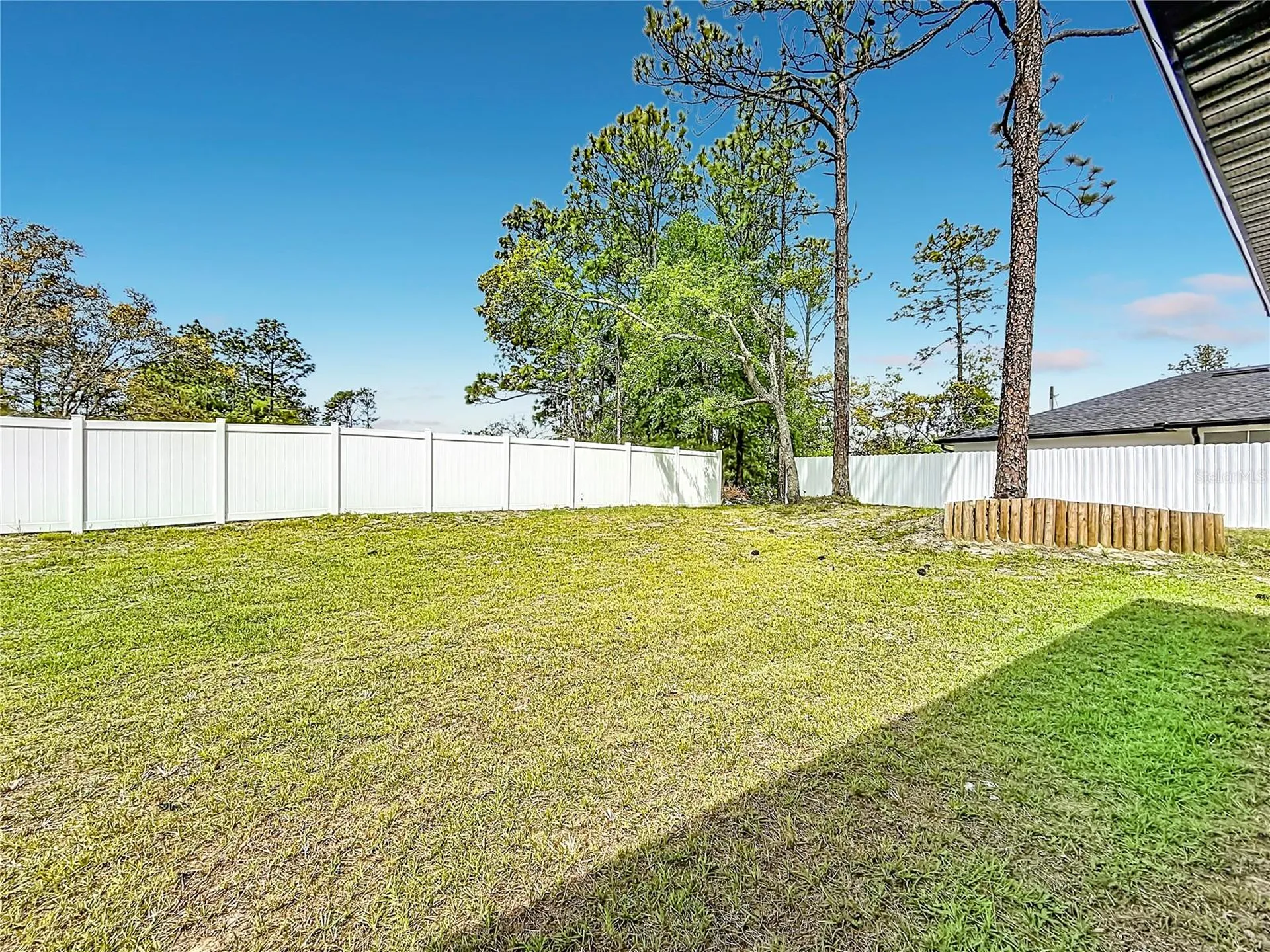10970 N Dragonis Drive Citrus Springs FL 34433