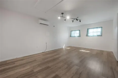 4022 N Marguerite Street Tampa FL 33603