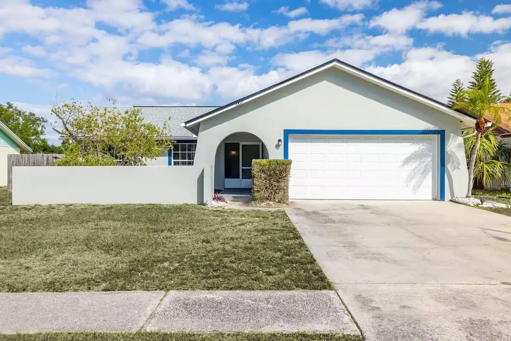 10017 86th Street Seminole FL 33777