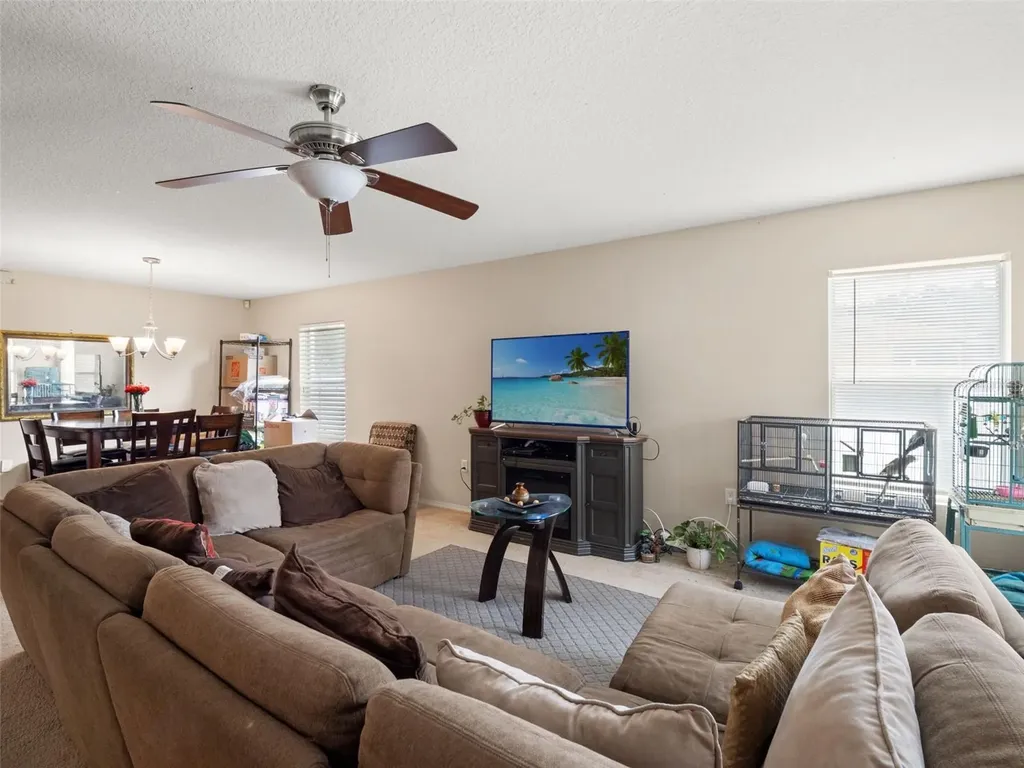 2987 Breezy Meadow Road Apopka FL 32712