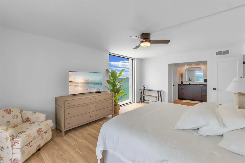 2301 Gulf Of Mexico Drive Longboat Key FL 34228