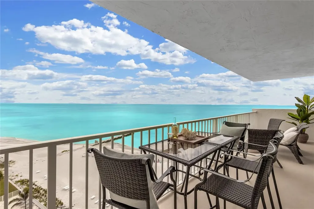 2301 Gulf Of Mexico Drive Longboat Key FL 34228