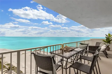 2301 Gulf Of Mexico Drive Longboat Key FL 34228