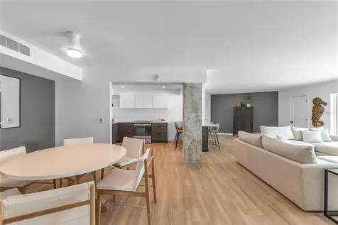 2301 Gulf Of Mexico Drive Longboat Key FL 34228