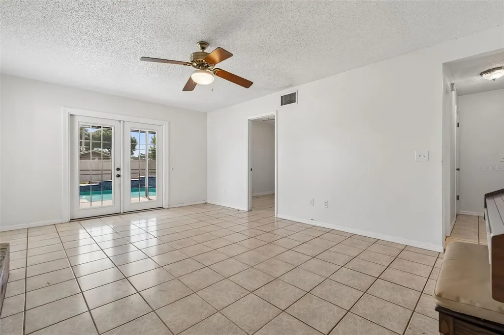 2620 Giant Place Seffner FL 33584