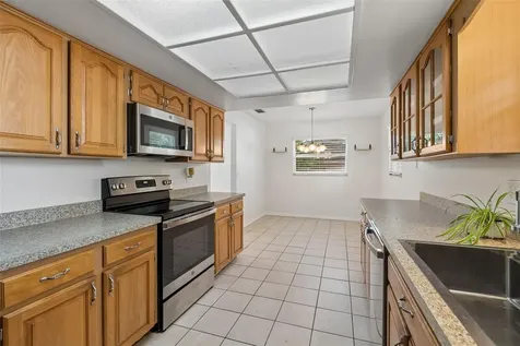 2620 Giant Place Seffner FL 33584