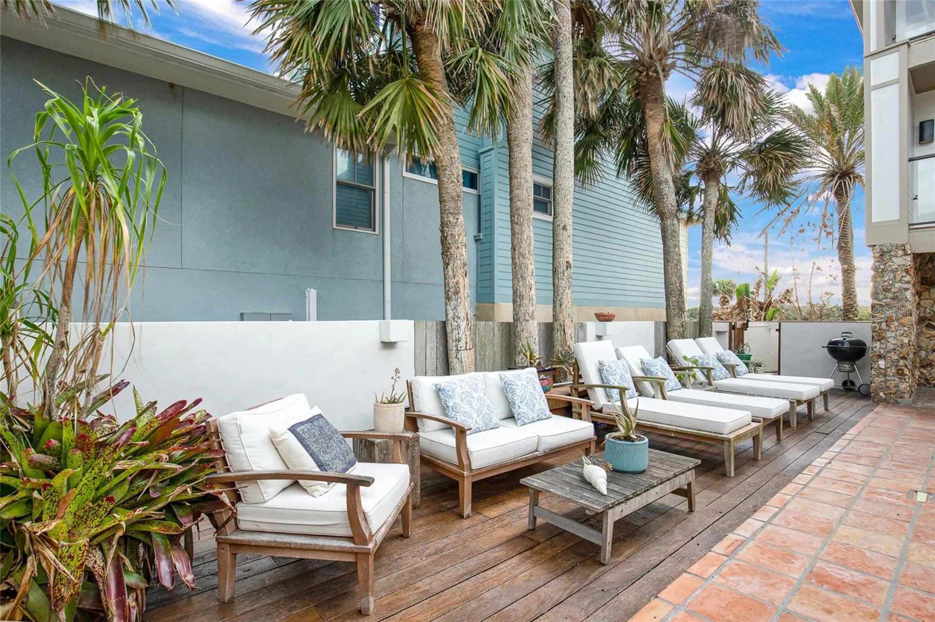 1421 N Atlantic Avenue New Smyrna Beach FL 32169