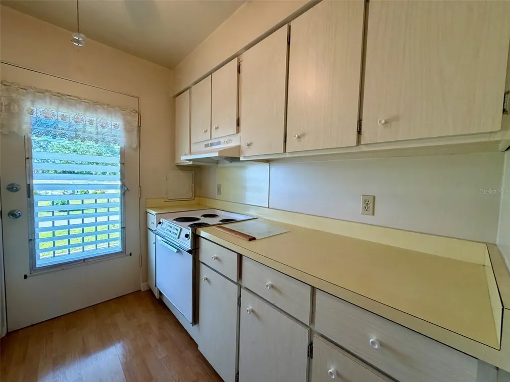3900 Roxane Boulevard Sarasota FL 34235