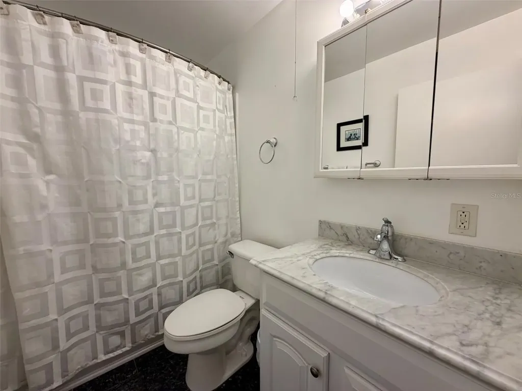 3900 Roxane Boulevard Sarasota FL 34235