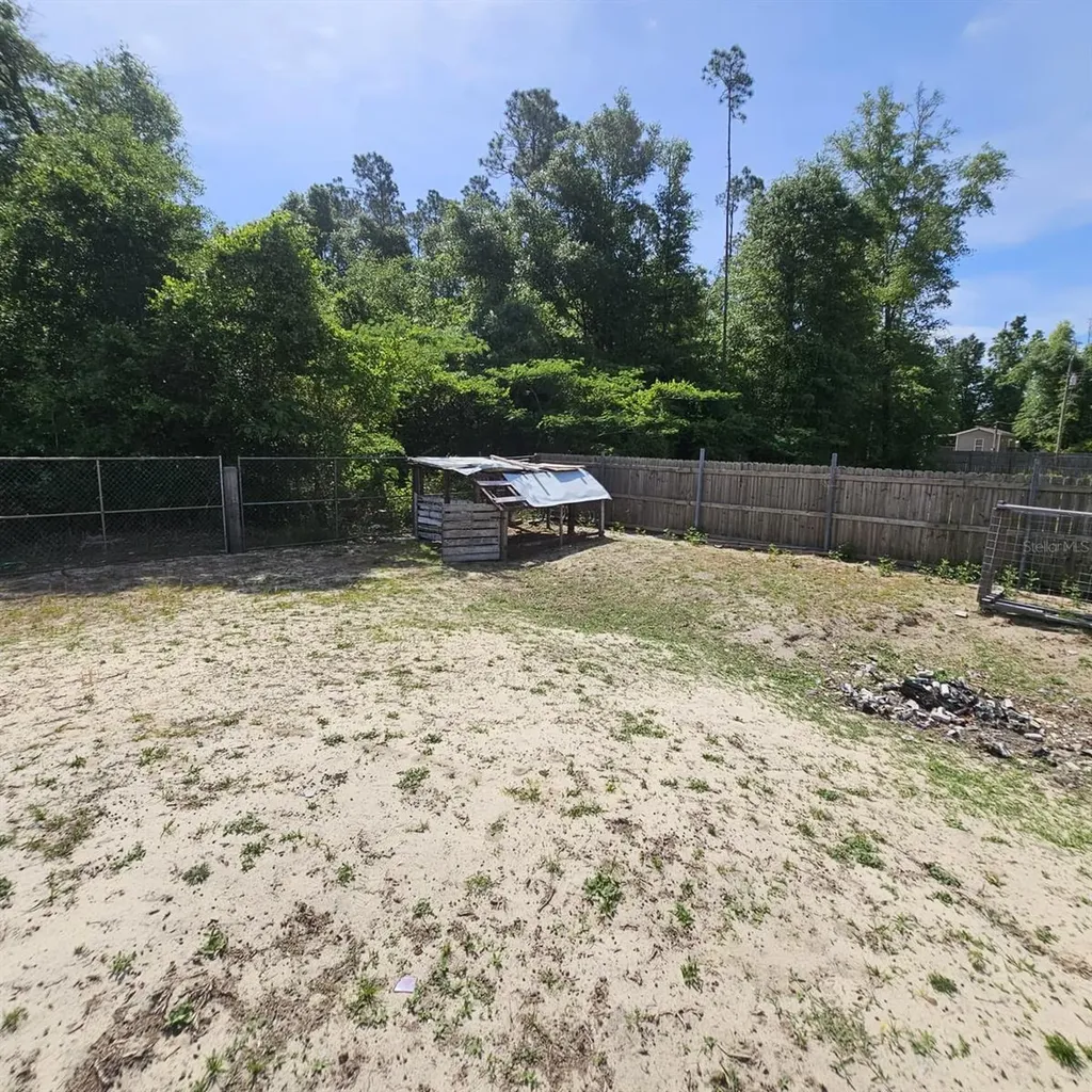 12132 Pineridge Road Fountain FL 32438