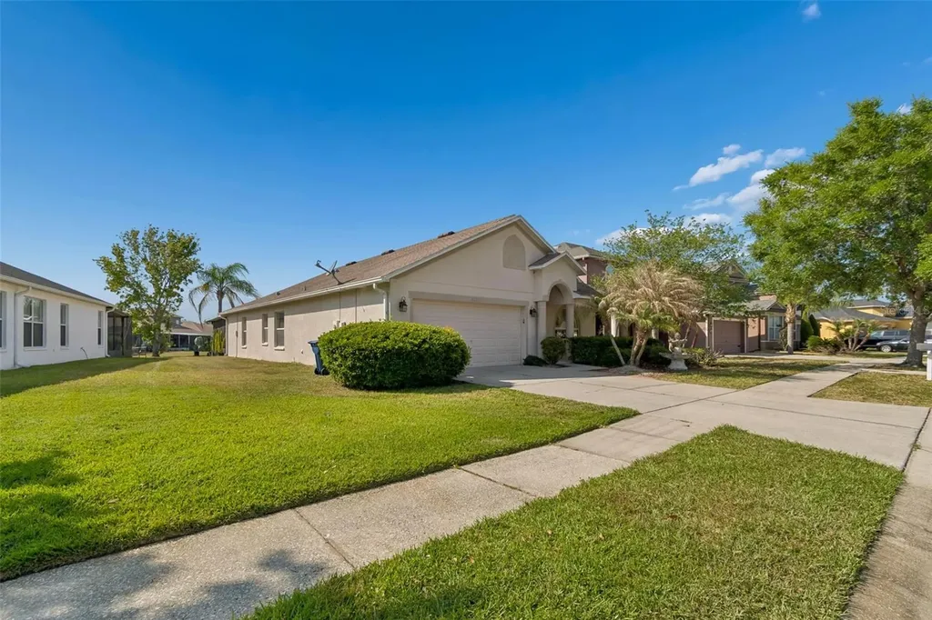 4022 Waterville Avenue Wesley Chapel FL 33543