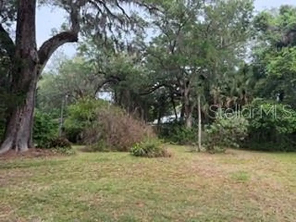 16 Carolina Highway Palm Coast FL 32137