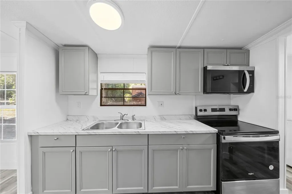13755 SW 15th Place Ocala FL 34481