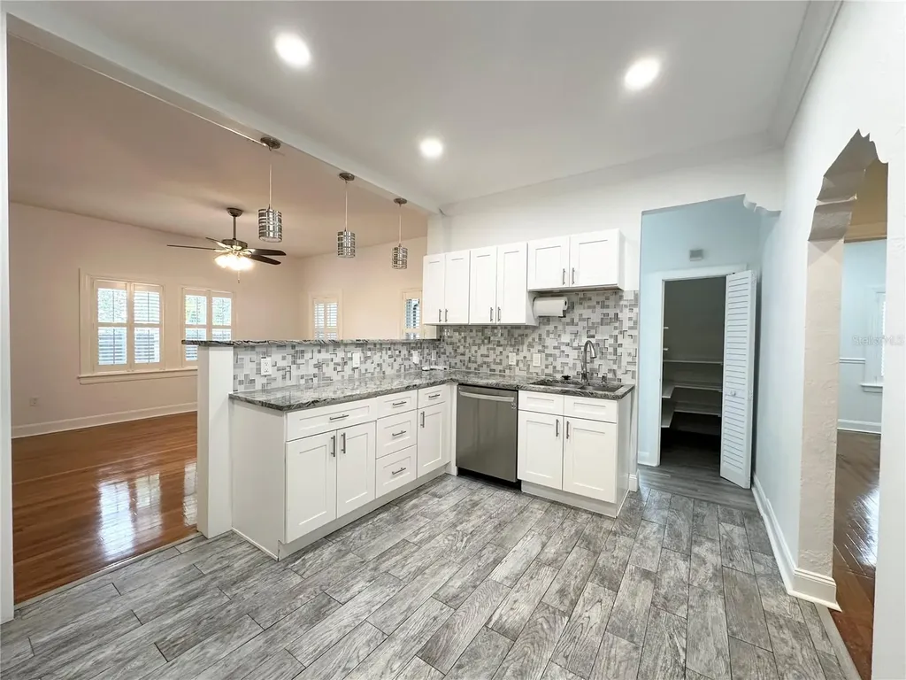 3025 W North A Street Tampa FL 33609