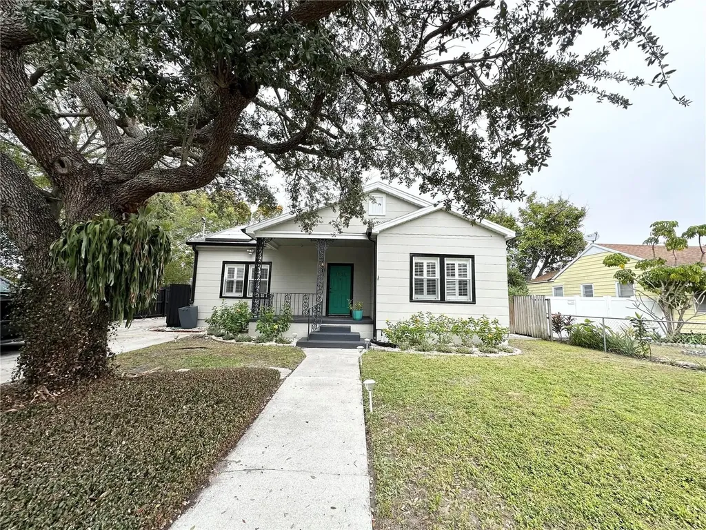 3025 W North A Street Tampa FL 33609
