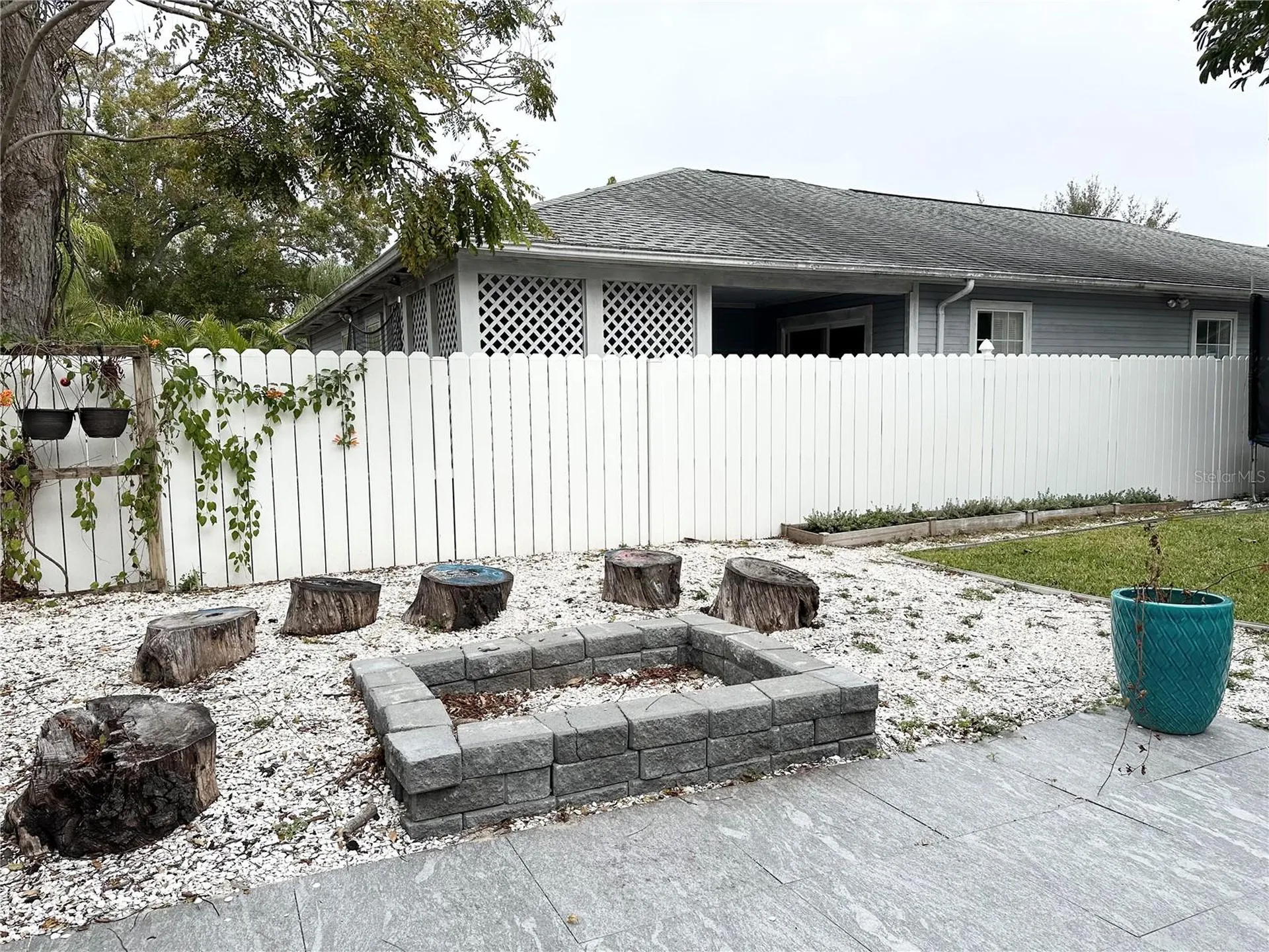 3025 W North A Street Tampa FL 33609