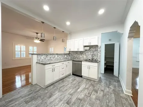 3025 W North A Street Tampa FL 33609