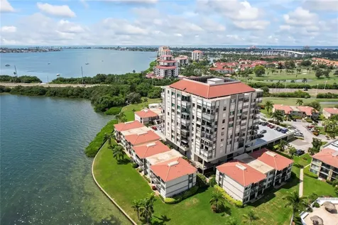 6372 Palma Del Mar Boulevard S St Petersburg FL 33715