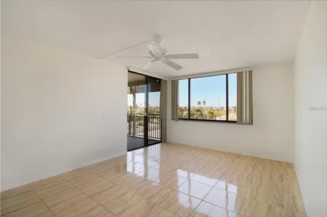 6372 Palma Del Mar Boulevard S St Petersburg FL 33715