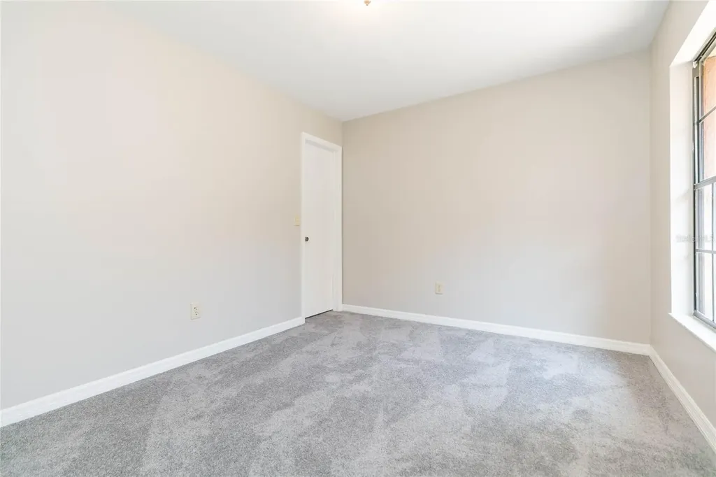 18306 Felspar Way Tampa FL 33647