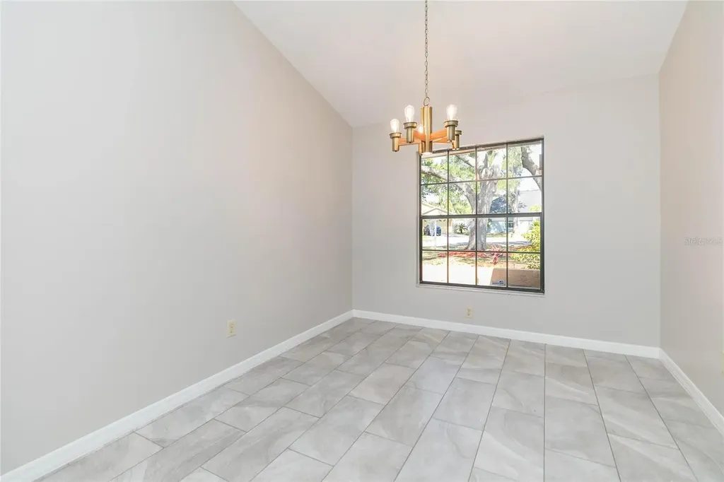 18306 Felspar Way Tampa FL 33647
