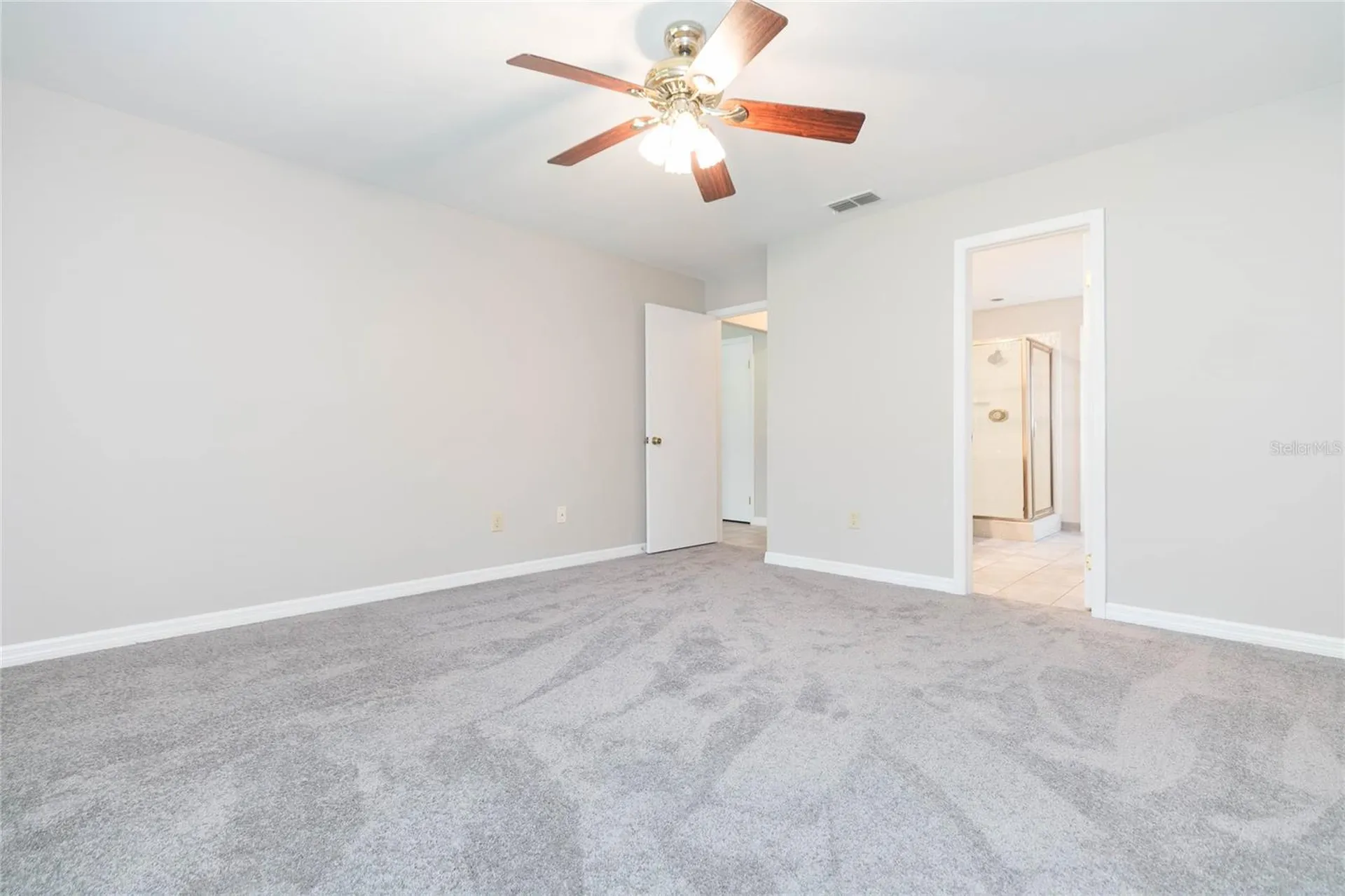 18306 Felspar Way Tampa FL 33647