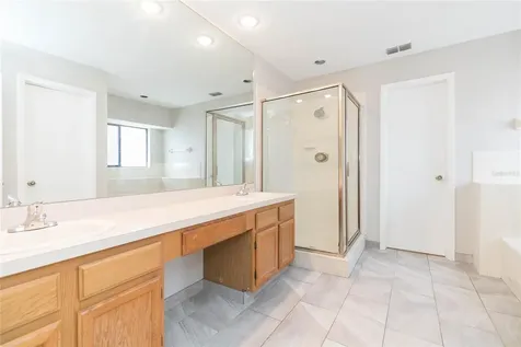 18306 Felspar Way Tampa FL 33647