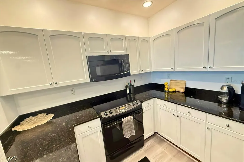628 Cleveland Street Clearwater FL 33755