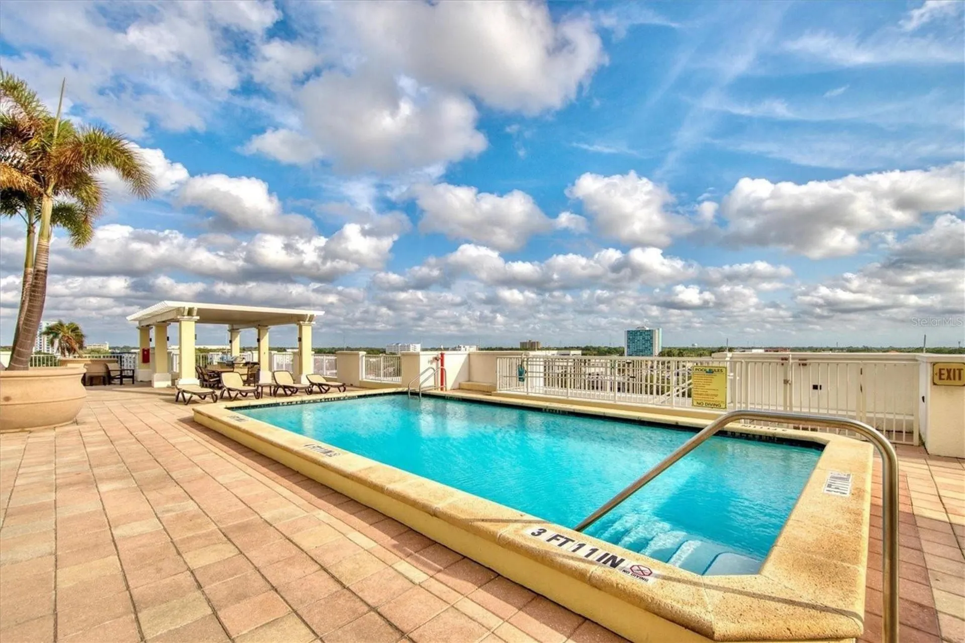628 Cleveland Street Clearwater FL 33755