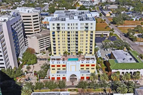 628 Cleveland Street Clearwater FL 33755
