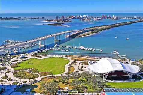 628 Cleveland Street Clearwater FL 33755
