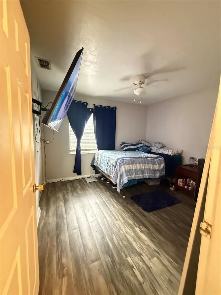 615 SW 11th Lane Gainesville FL 32601