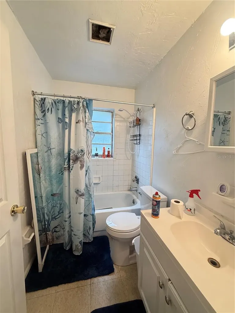 615 SW 11th Lane Gainesville FL 32601