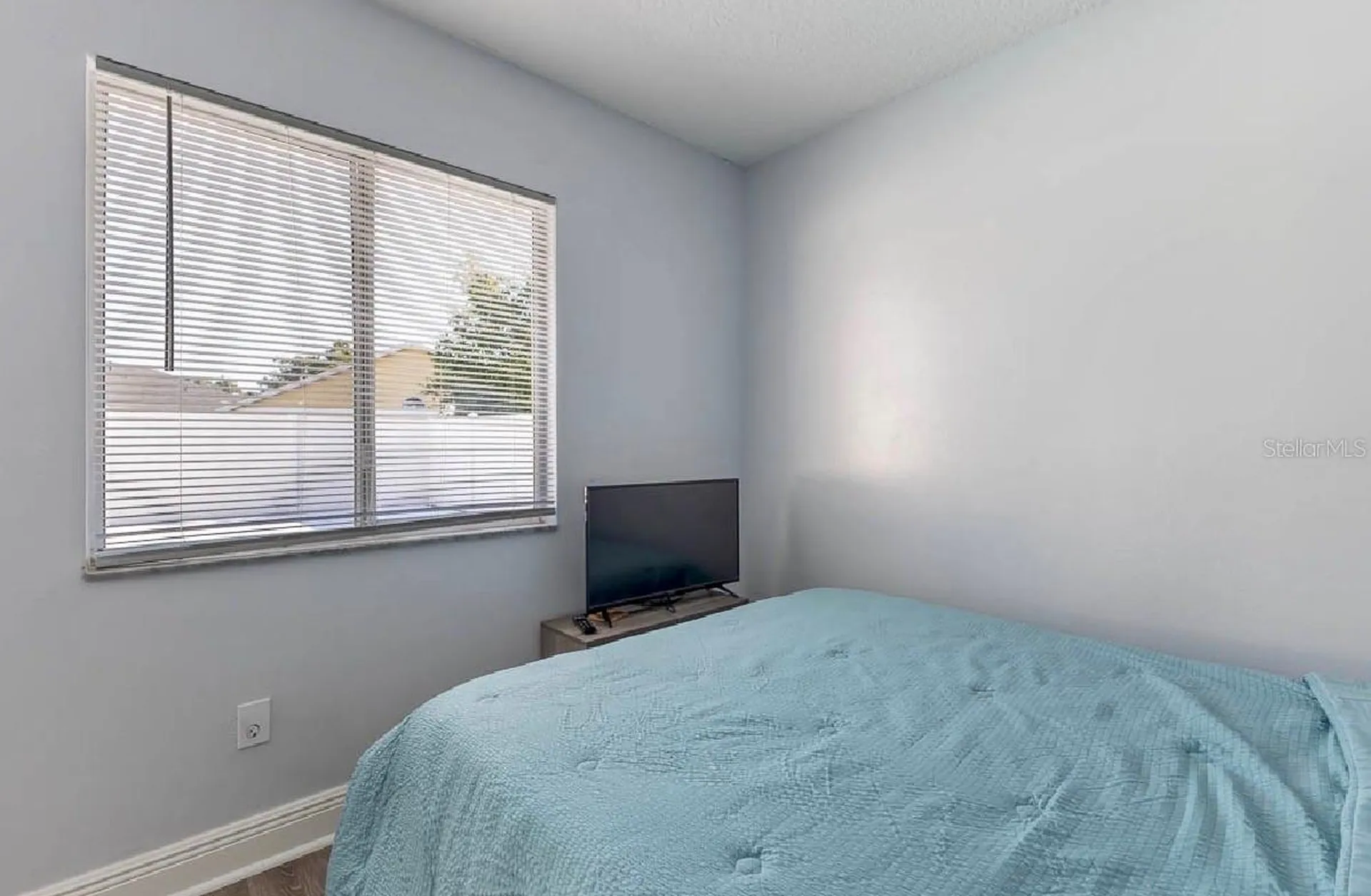 252 Hidden Springs Circle Kissimmee FL 34743