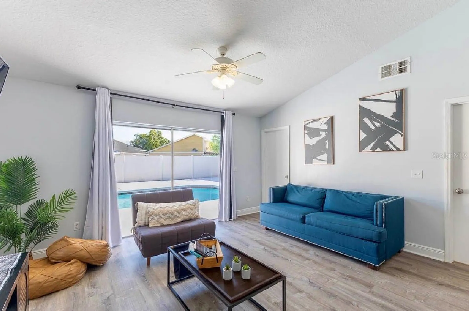 252 Hidden Springs Circle Kissimmee FL 34743