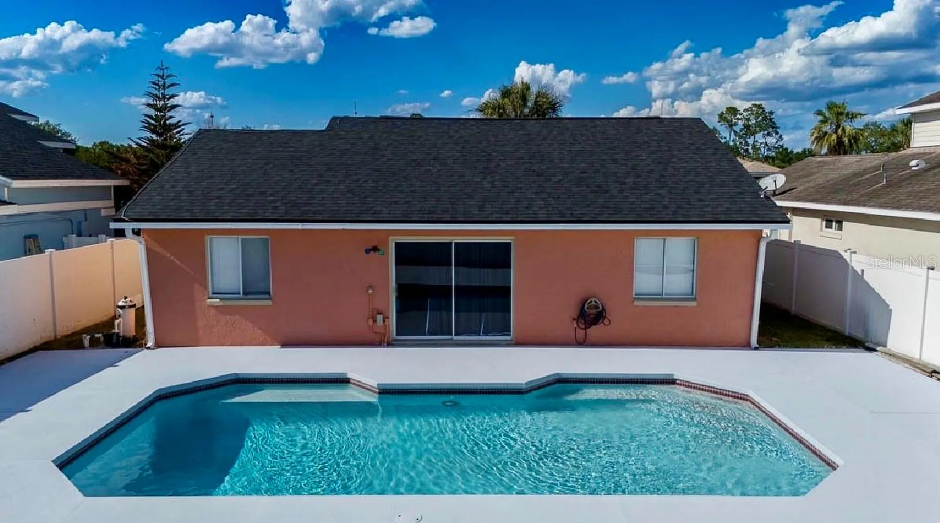 252 Hidden Springs Circle Kissimmee FL 34743