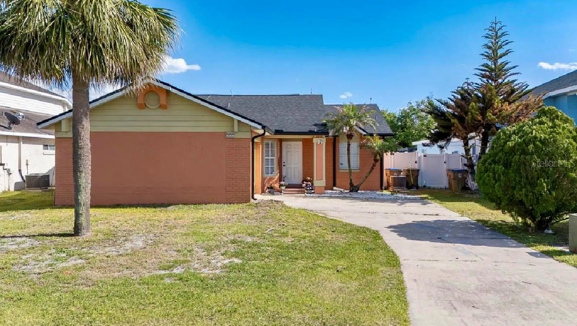 252 Hidden Springs Circle Kissimmee FL 34743