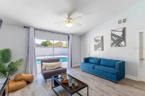 252 Hidden Springs Circle Kissimmee FL 34743