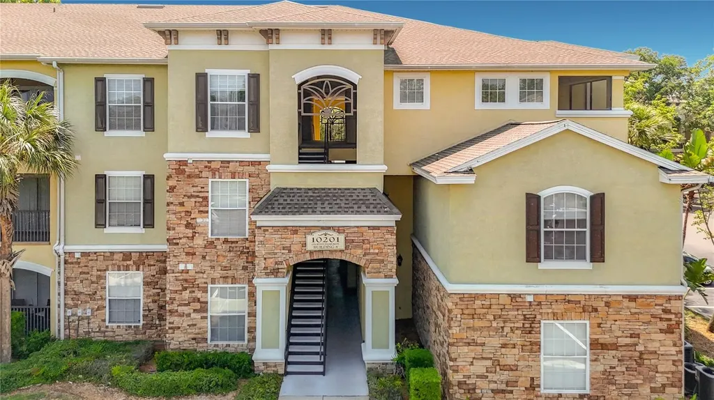 10201 Courtney Palms Boulevard Tampa FL 33619
