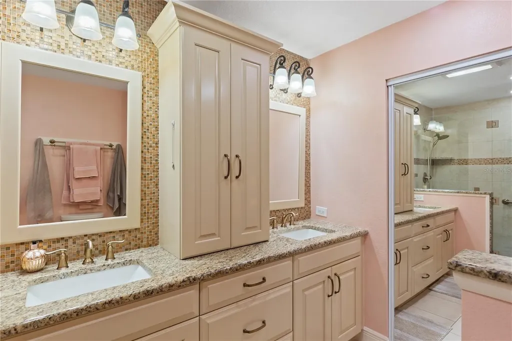 405 Holly Hill Road Oldsmar FL 34677