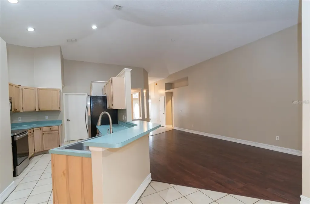 12860 Waterhaven Circle Orlando FL 32828