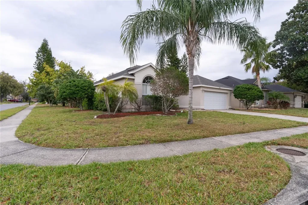 12860 Waterhaven Circle Orlando FL 32828