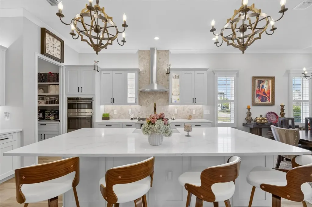 1075 Seagrape Drive Ruskin FL 33570